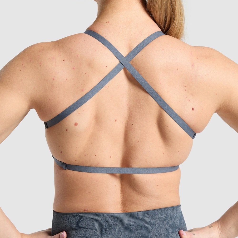 Gymshark Adapt Camo Cross Back Sports Bra - Picture 5 of 5